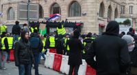 Manif des Gilets Jaunes Bordeaux - 29 Décembre  - Chants devant cours de l'Intendance