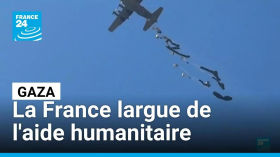 Gaza : la France largue de l'aide humanitaire • FRANCE 24