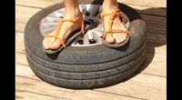 Ep 22: J'ai fait ma chaussure avec un pneu Michelin 1/2